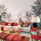 MURAL GRABADO DEL ALTIPLANO. Pintado a tinta por Gerardo Aranguren en colaboración con @alfombrasetnicas. Fondo blanco roto - vinilaroom