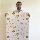 Safari Africano sobre fondo blanco roto. Despégalo y pégalo donde quieras. - vinilaroom