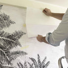 MURAL GRABADO DEL ALTIPLANO. Pintado a tinta por Gerardo Aranguren en colaboración con @alfombrasetnicas. Fondo blanco roto - vinilaroom