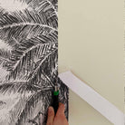 MURAL GRABADO DEL ALTIPLANO. Pintado a tinta por Gerardo Aranguren en colaboración con @alfombrasetnicas. Fondo blanco roto - vinilaroom