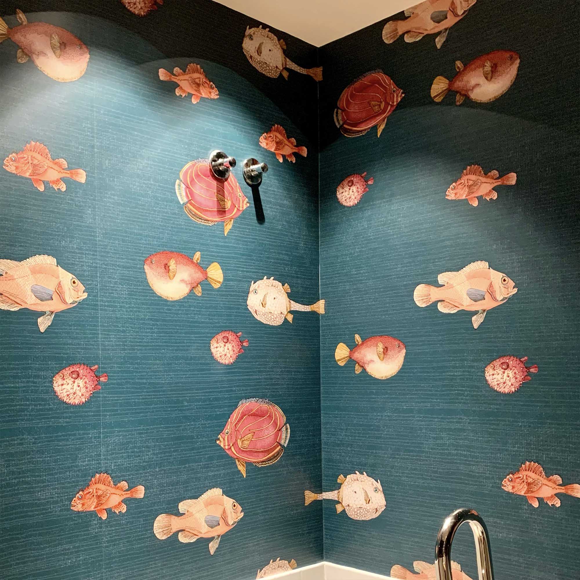 papel pintado autoadhesivo baño peces